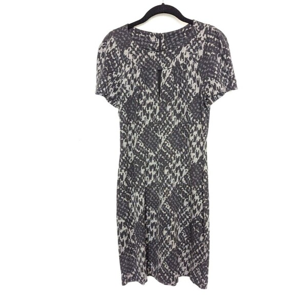 Trina Turk Shift Dress Womens Size‎ 4 Gray Short Sleeve Knit Office Academia - Picture 1 of 10
